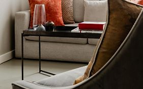 51 Kensington Court London W8 5db